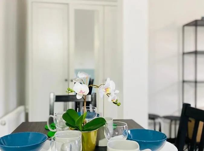 Angel Taczaka Apartamento *