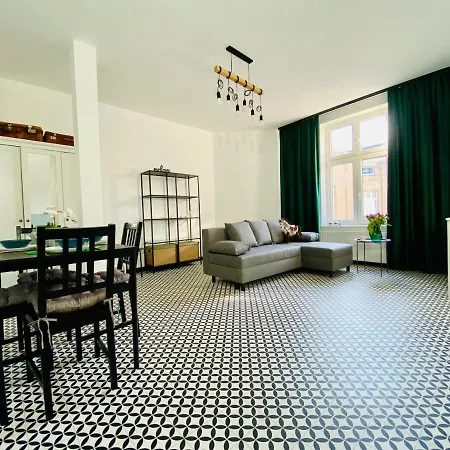 Angel Taczaka Apartman *