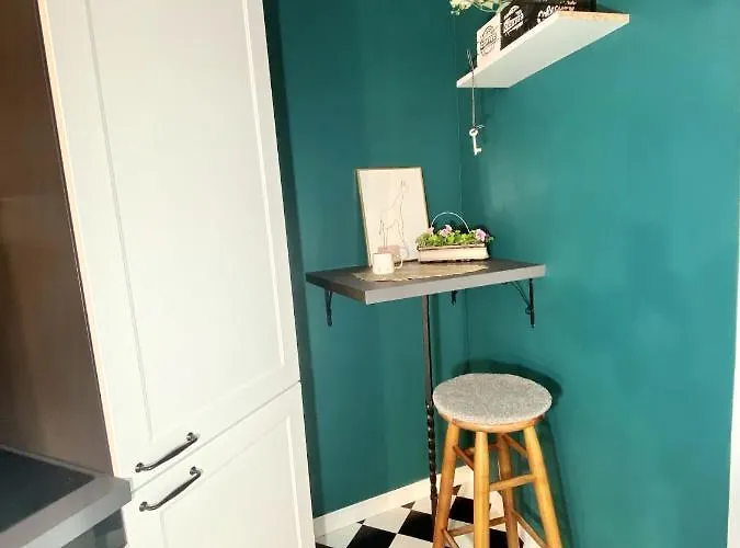 Angel Taczaka Apartment *